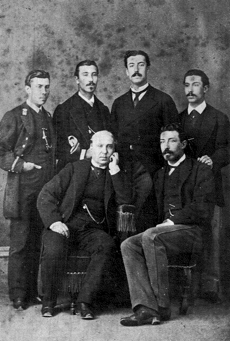D.-José-María-de-Ybarra-con-sus-hijos-Ramón-Tomás-Eduardo-y-Luis